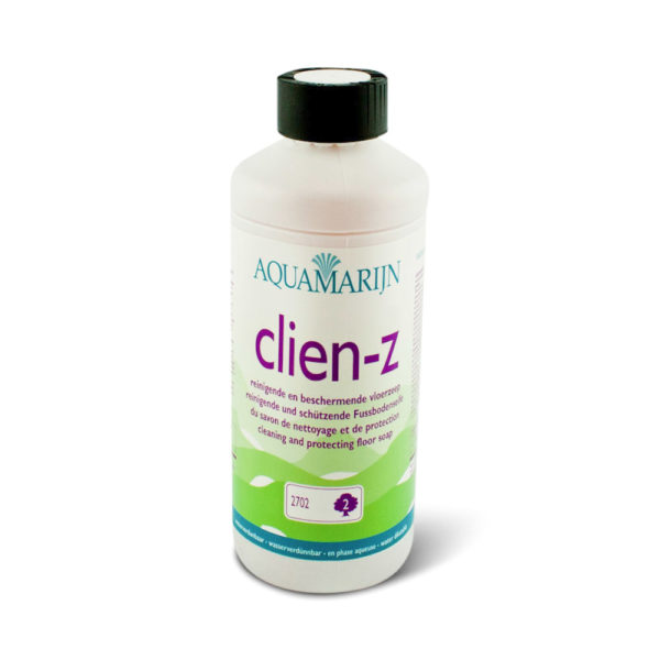 Een flesAquamarijn Clien-Z vloerzeep